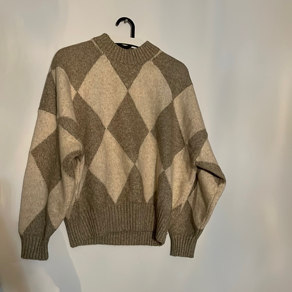 H&M sweater